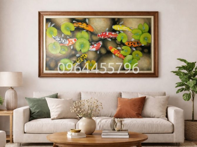 Tranh cá chép Koi và hoa sen phong thủy treo tường trang trí phòng khách sang trọng.